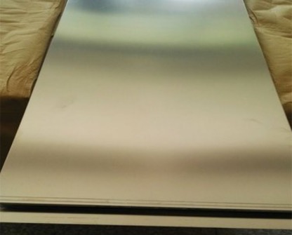 In the field of metal materials, copper-nickel alloys are widely used in many industries due to their unique performance advantages. 